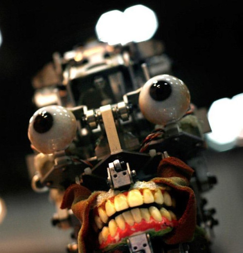 robo_humano.jpeg